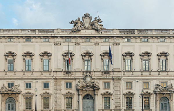 Legittimazione del fallito nel processo tributario, appello alle Sezioni unite